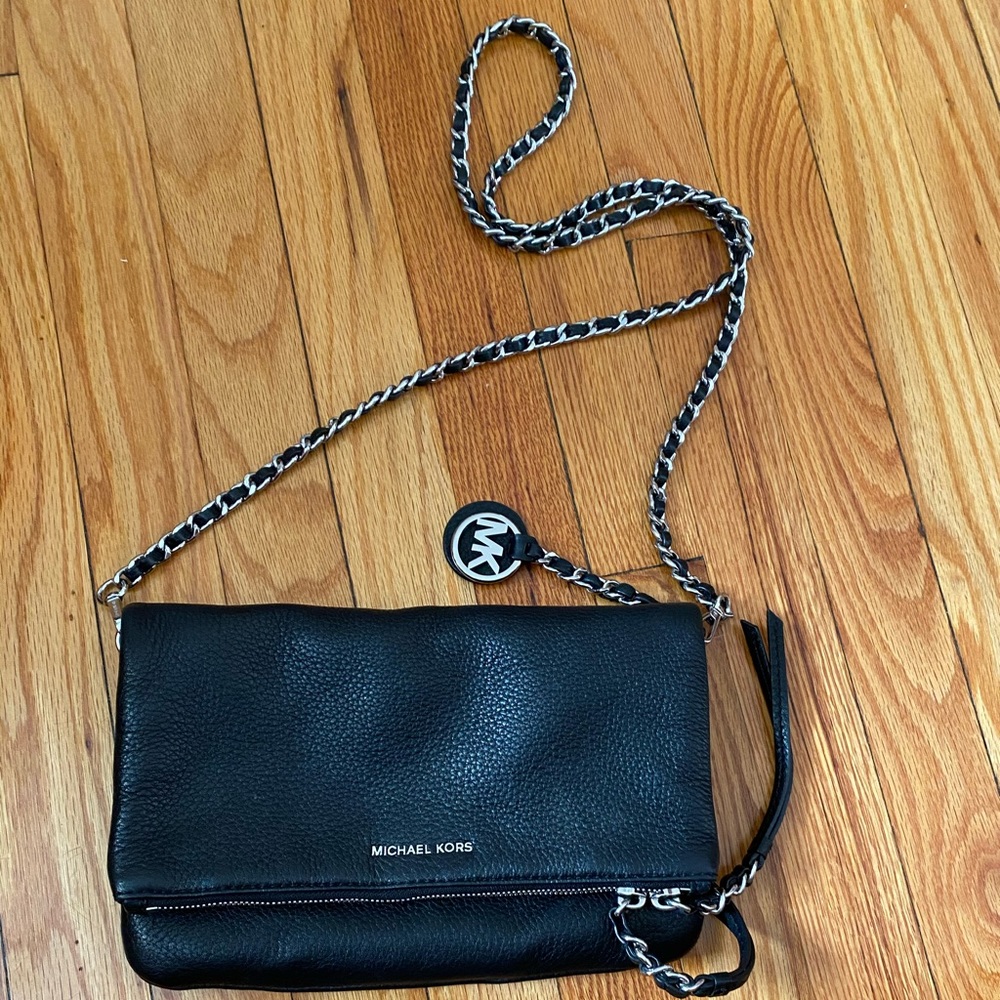 Michael kors crossbody bag